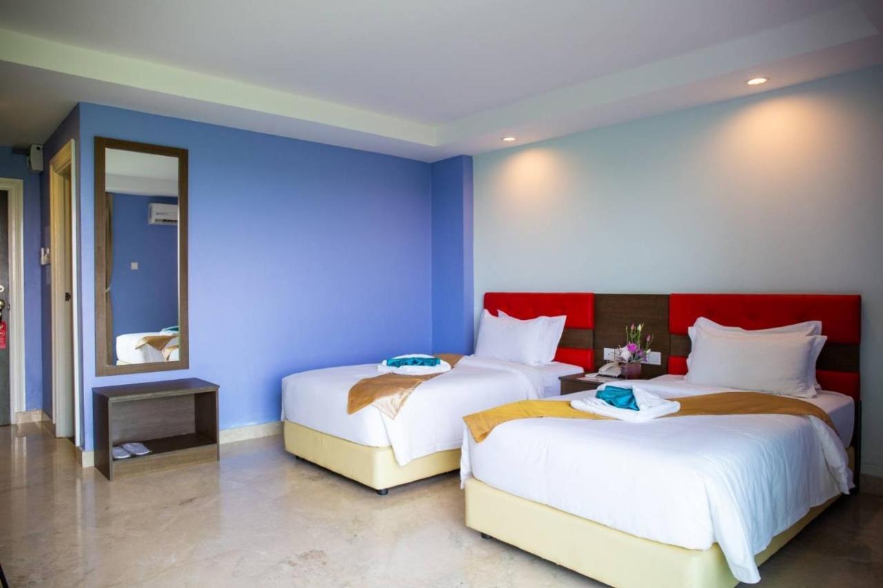 M Village Hostel Sadao Екстер'єр фото